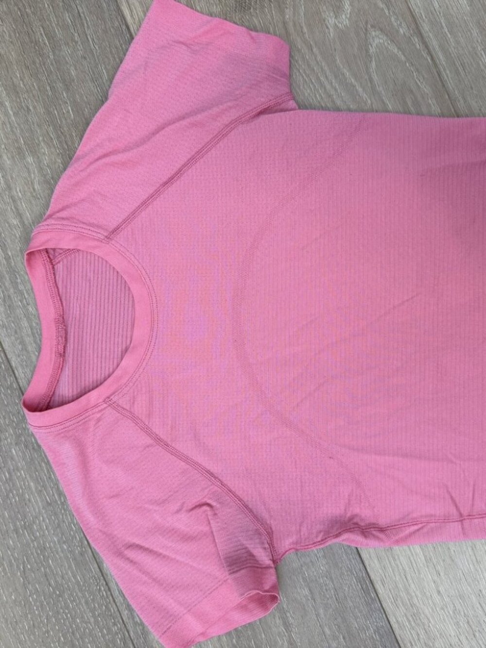 Lululemon Pink Short Sleeve Active Tee - Size XS